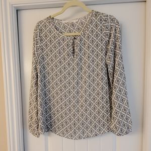 Stitch Fix Fun 2 Fun Black & White print blouse